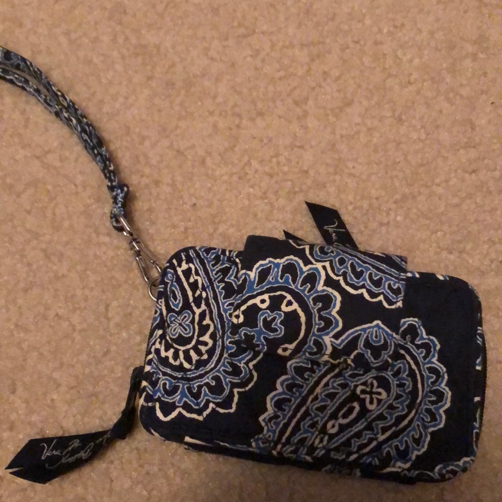 Vera Bradley phone wallet wristlet